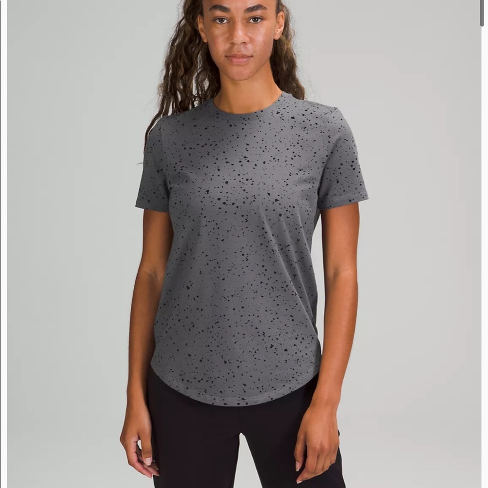 Lululemon short sleeve crew tee
